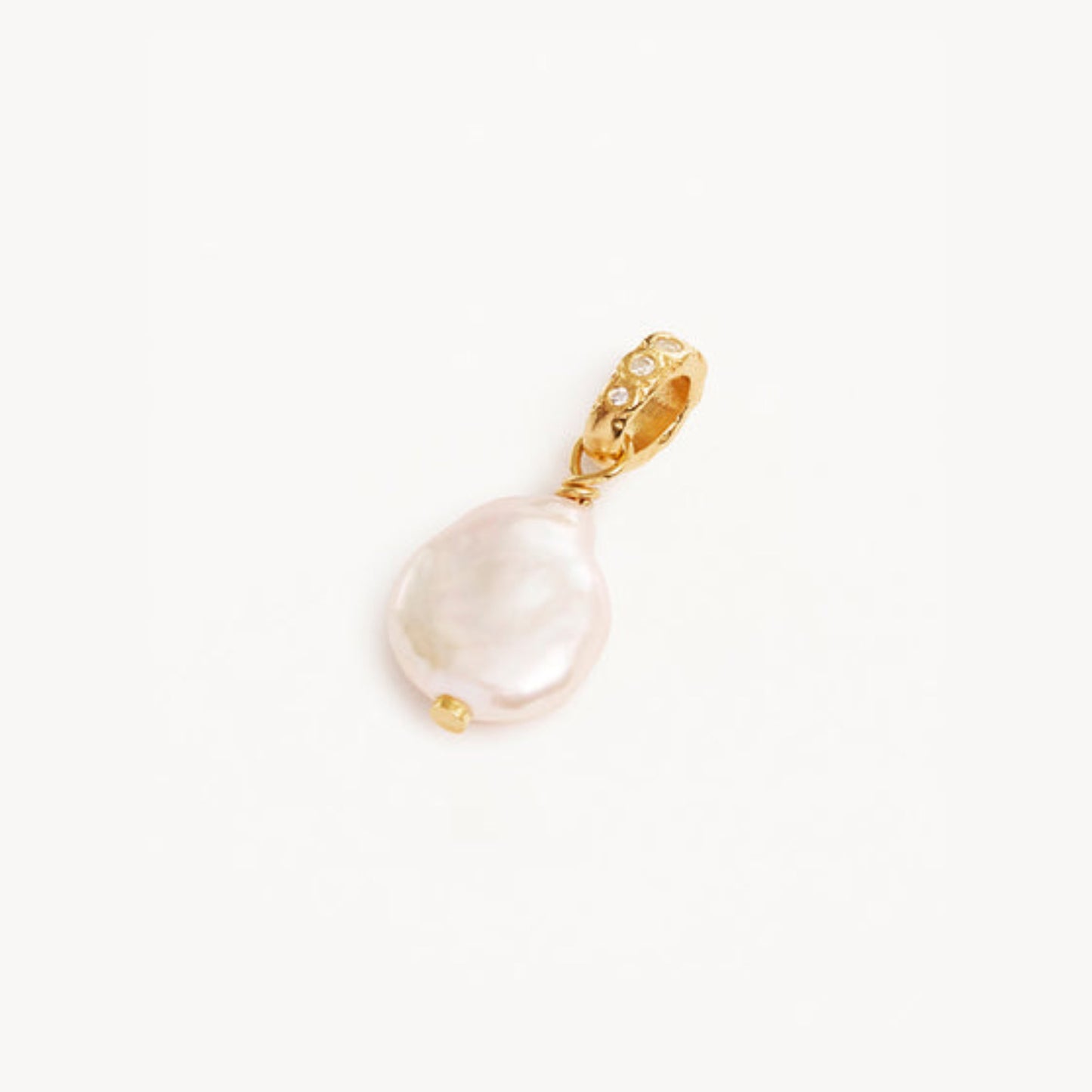 Seaside Style Spray Pendant European And American Ins Style Niche Pearl Ocean Necklace Gold Plated Color Retaining