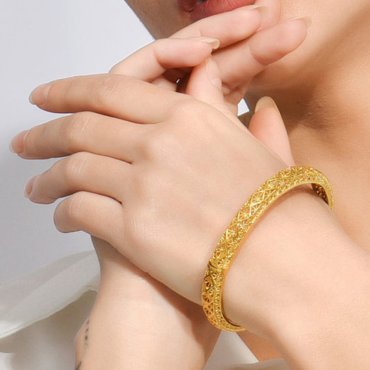 Special-interest Design Copper Plated Gold Bracelet For Women