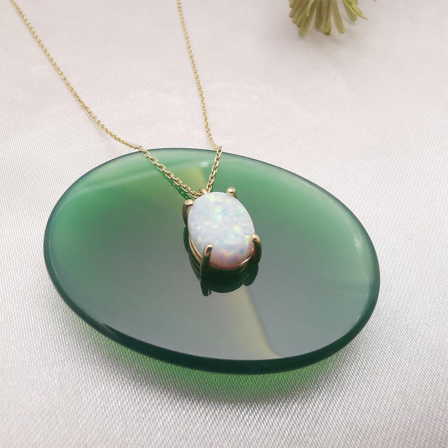 Color-preserving Blue And White Opal Natural Pendant Necklace