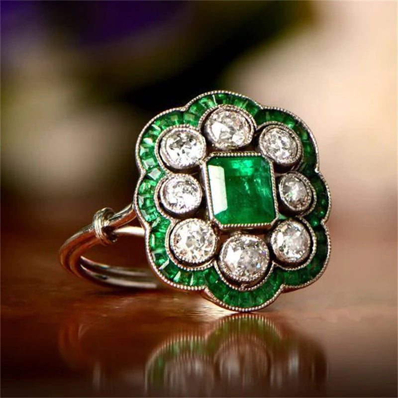 Emerald Electroplated Real Gold Inlaid Zirconium Ring